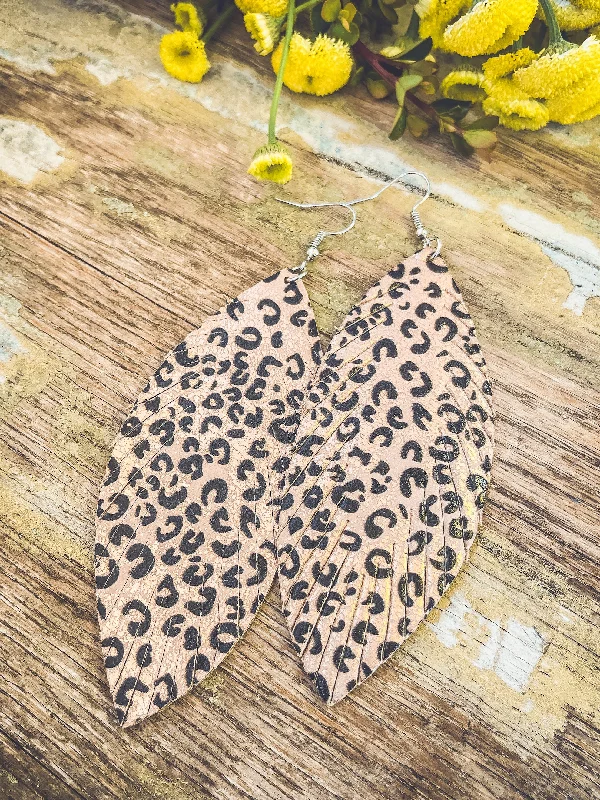 Flower-Shaped Drop Earrings for Delicate-Beautiful Cheetah Feather Drop Earrings