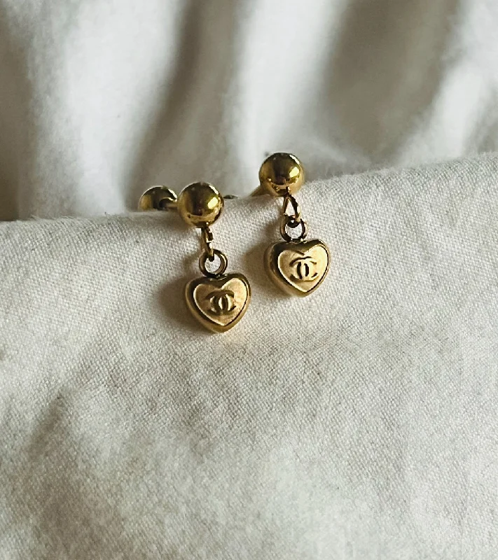 Simple Drop Earrings for Subtle-Cala Heart Drop Earrings