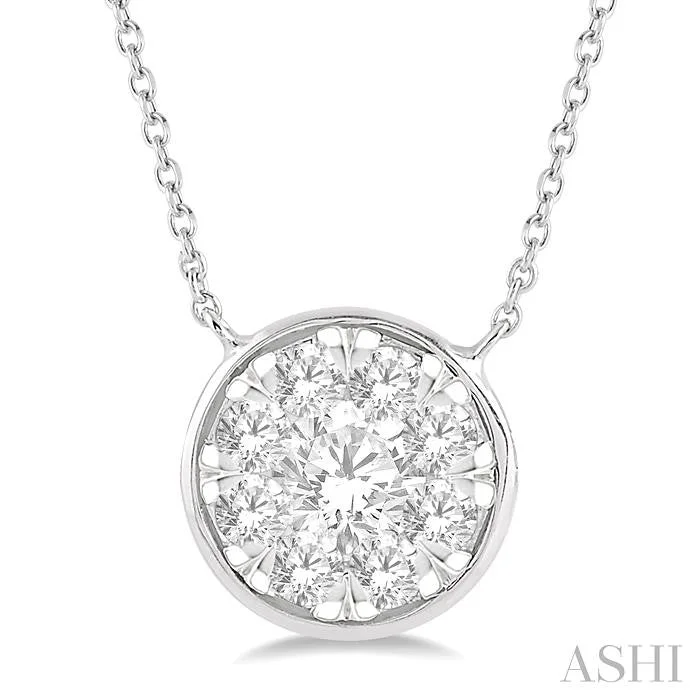 Nature-inspired pendant necklaces with leaf or floral designs for a feminine style -ROUND SHAPE LOVEBRIGHT ESSENTIAL DIAMOND PENDANT