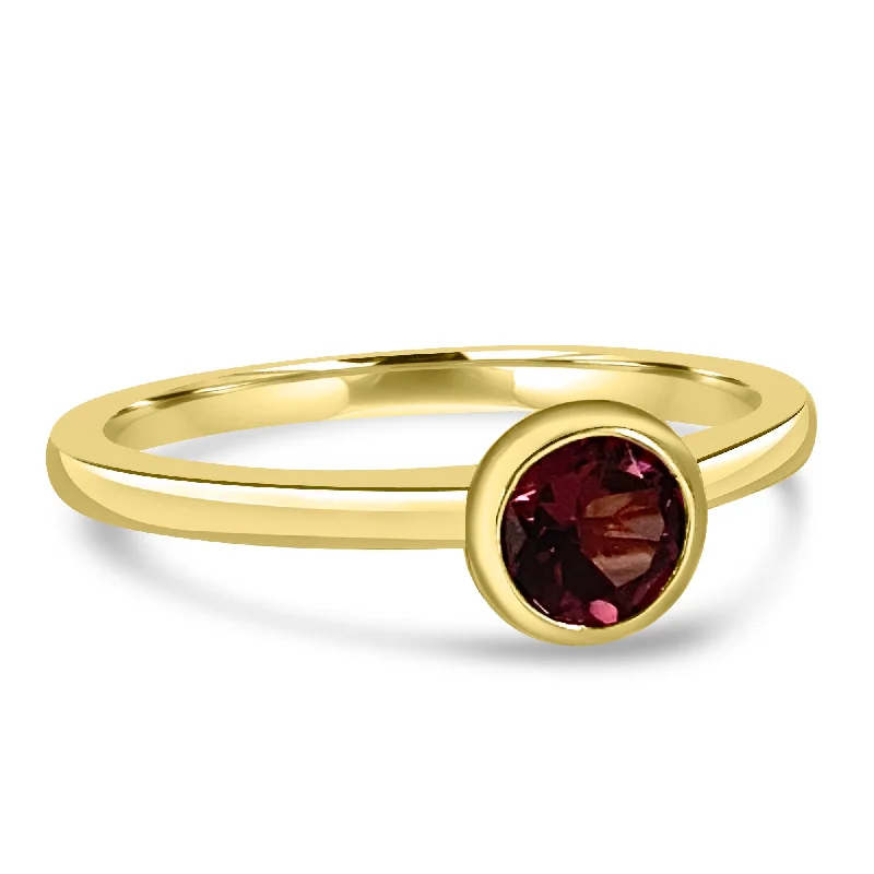 Rings perfect for gifting with brilliant stone shine -14K Yellow Gold 5MM Bezel Garnet Ring