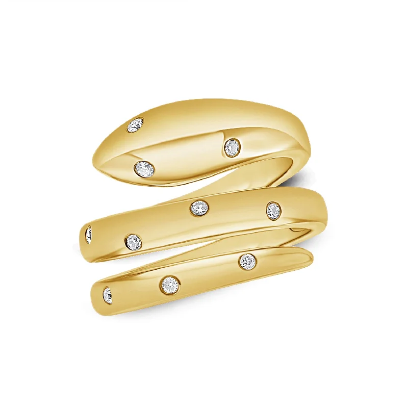 Rings featuring pearls for classic finger sophistication -Classic Snake Ring