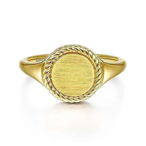 Trendy rings with modern designs for youthful flair -14K Yellow Gold Round Signet Ring with Twisted Rope Frame