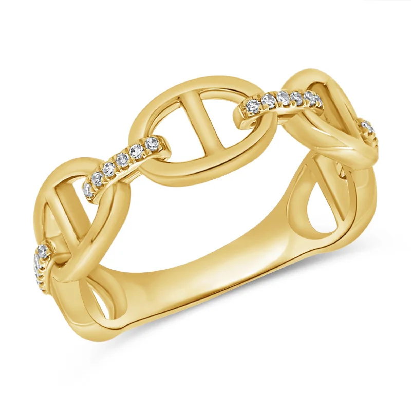 Trendy rings with modern designs for youthful flair -Diamond Pave Open Link Ring set in 14kt Gold