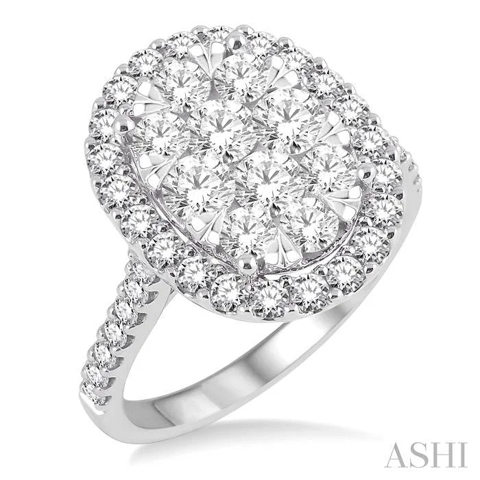 Sleek rings with floating stones for modern flair -OVAL SHAPE HALO LOVEBRIGHT ESSENTIAL DIAMOND ENGAGEMENT RING