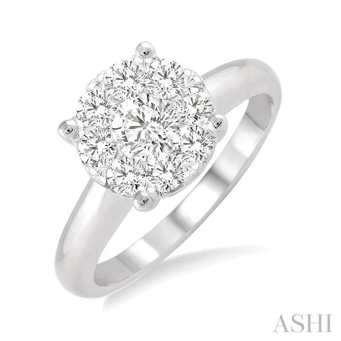 Stackable rings designed for fun finger layering style -ROUND SHAPE LOVEBRIGHT ESSENTIAL DIAMOND RING