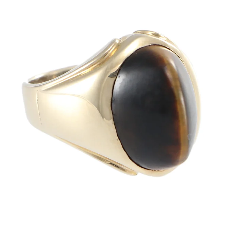 Trendy rings with modern designs for youthful flair -Tigers Eye Cats Eye Cocktail Ring Solid 14k Yellow Gold Vintage Estate US 7.75